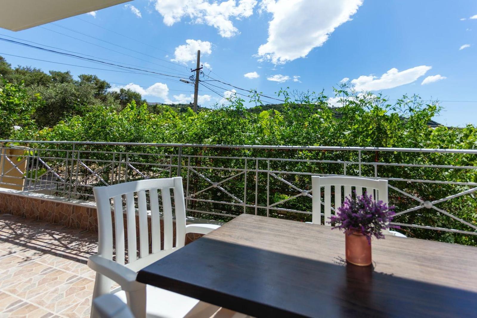 Zacharias Apartments Himara Zewnętrze zdjęcie